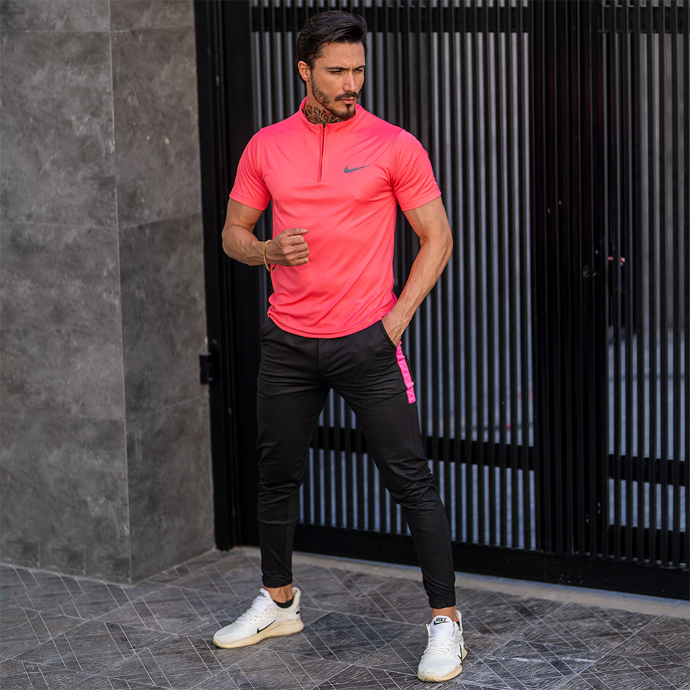 ست تیشرت و شلوار Nike صورتی